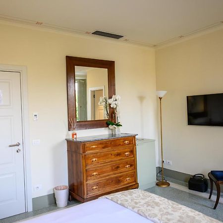 מגדל אגם פוצ'יני Foresteria Villa Puccini Casa Per Ferie מראה חיצוני תמונה